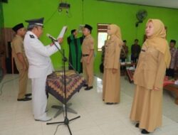 Kades Teguhan Lantik Tiga Perangkat Desa, Supriyono : Langsung Bekerja Penuh Tanggung Jawab