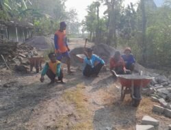 Geliatkan Perekonomian Pertanian, Pemdes Kedungputri Bangun Paving Jalan Usaha Tani di Dusun Ngisor